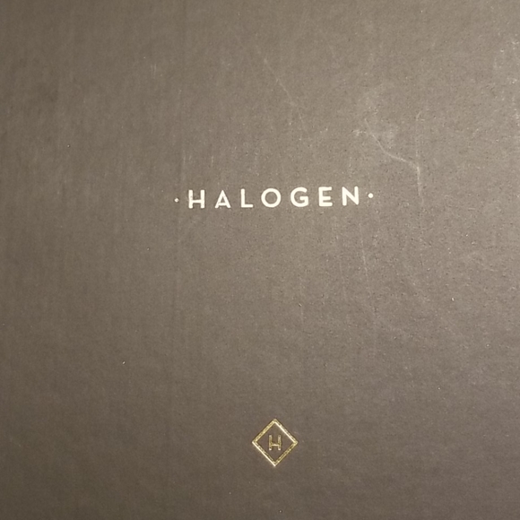 Halogen Women's Shoes - Picture 2 of 5